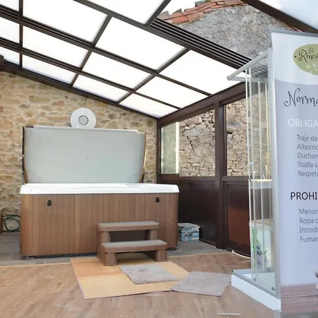 El Rincon Secreto De Gredos Especializada En Celiaquia Y Diabetes Y Jacuzzi 컨트리하우스